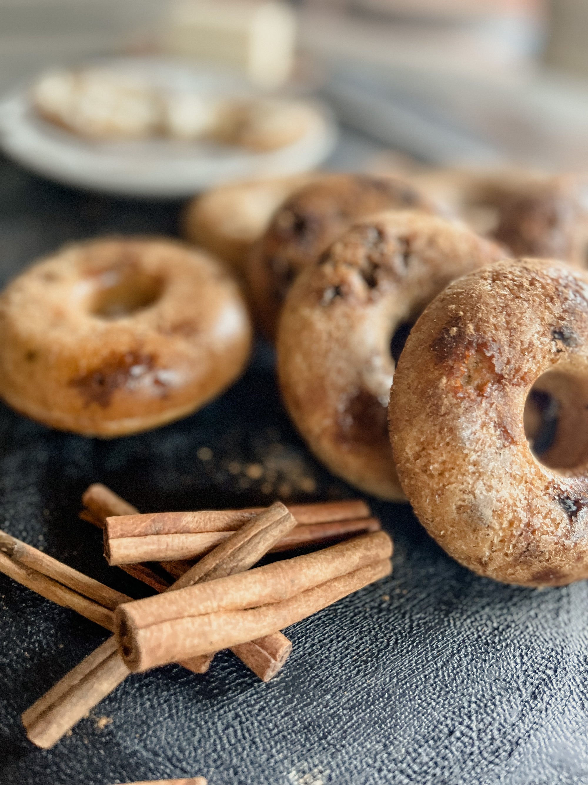 Cinnamon Raisin Bagel, GF